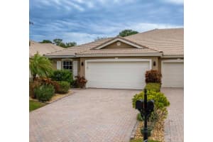 4454 NW Oak Branch Court, Jensen Beach, FL 34957 Sold 03/03/25