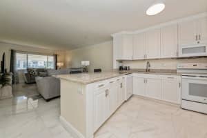 2668 Garden Drive N 105, Lake Worth, FL 33461 Sold 02/26/25
