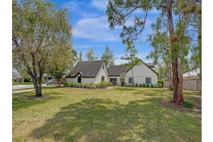 910 Foresteria Avenue, Wellington, FL 33414 Sold 03/10/25