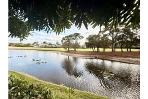 114 N Village Way, Jupiter, FL 33458 Sold 04/08/25