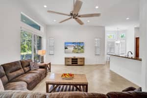 6590 Pavone Street, Lake Worth, FL 33467 Sold 05/01/25