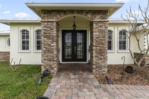 304 SW Ridgecrest Drive W, Port Saint Lucie, FL 34953 Sold 04/18/25
