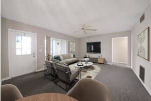 332 Knotty Pine Circle C-1, Greenacres, FL 33463 Sold 05/14/25