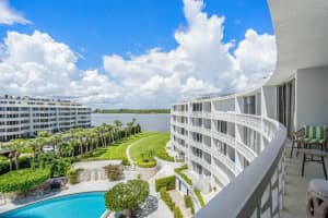 2760 S Ocean Boulevard 514, Palm Beach