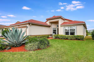12275 Pleasant Green Way, Boynton Beach, FL 33437 Sold 04/01/25
