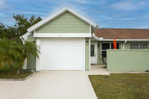 1433 SE Larkwood Circle, Port Saint Lucie, FL 34952 Sold 04/09/25