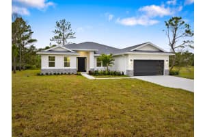10619 Sugar Pine Drive, Fort Pierce, FL 34945 Sold 06/06/25