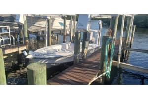 8192 SE Pilots Cove Terrace, Hobe Sound, FL 33455 Sold 03/04/25