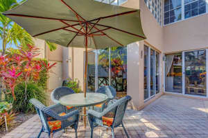 21 Via Carrara, Palm Beach Gardens, FL 33418 Sold 05/14/25