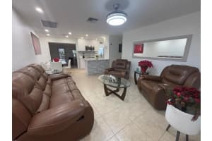 2009 Wellington Road, West Palm Beach, FL 33409 Sold 05/05/25
