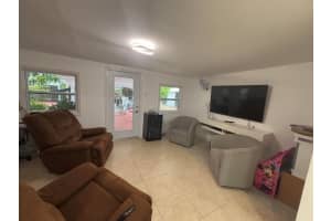 2009 Wellington Road, West Palm Beach, FL 33409 Sold 05/05/25