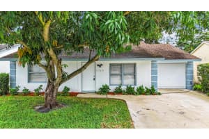 5763 Ellis Hollow Road E, Lake Worth, FL 33463 Sold 11/07/25