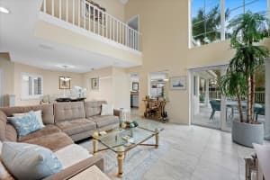 223 W Canterbury Drive W, Palm Beach Gardens, FL 33418 Sold 06/27/25