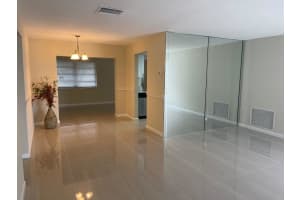 910 SW 5th Court, Boynton Beach, FL 33426 Sold 03/17/25