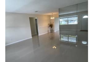 910 SW 5th Court, Boynton Beach, FL 33426 Sold 03/17/25