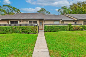716 Sunny Pine Way D, Greenacres, FL 33415 Sold 03/11/25