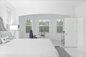 465 SW Vista Lake Drive, Port Saint Lucie, FL 34953 Sold 03/13/25