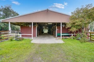 5490 17th Street SW, Vero Beach, FL 32968 Sold 04/30/25