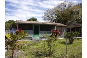 242 A Lane, Cocoa