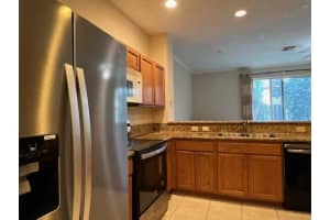 7642 Sonesta Shores Drive, Lake Worth, FL 33463 Sold 05/16/25