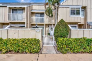 6327 Riverwalk Lane 4, Jupiter, FL 33458 Sold 06/04/25