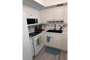 401 Us Highway 1 210 210, North Palm Beach, FL 33408 Sold 03/06/25