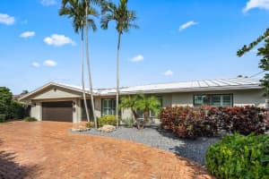 2711 NE 5th Street, Pompano Beach, FL 33062 Sold 05/07/25