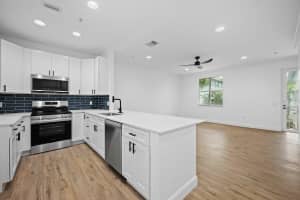 1358 Via De Pepi, Boynton Beach, FL 33426 Sold 04/24/25