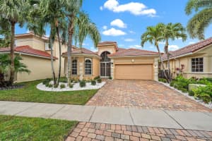 MLS# R11055414, Boynton Beach, Florida 33437