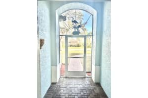 518 NW Waverly Circle, Port Saint Lucie, FL 34983 Sold 05/23/25