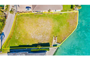 19600 Harbor Road S Jupiter, FL 33469 Sold 01/24/25