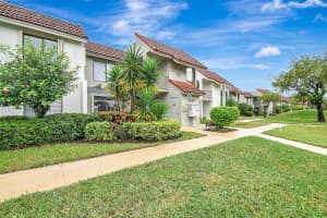 5519 Fairway Park Drive 202, Boynton Beach, FL 33437 Sold 12/30/25