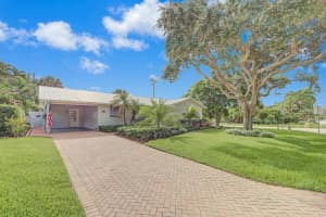 350 Venus Avenue, Tequesta, FL 33469 Sold 07/18/25