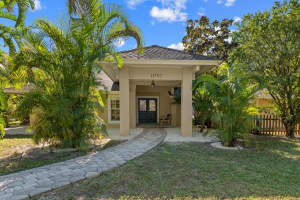 11592 E Rambling Drive, Wellington, FL 33414 Sold 05/19/25