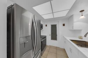 521 NW 26th Street, Pompano Beach, FL 33064 Sold 03/31/25