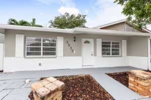 3836 Van Cott Street, West Palm Beach, FL 33403 Sold 02/21/25