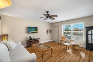 52 Woodland Drive 202, Vero Beach, FL 32962 Sold 06/09/25