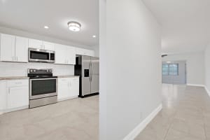 891 Worcester Lane, Lake Worth, FL 33467 Sold 03/24/25