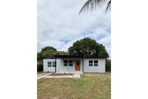 571 Oleander Road, Lake Worth, FL 33462 Sold 04/08/25