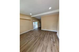 571 Oleander Road, Lake Worth, FL 33462 Sold 04/08/25