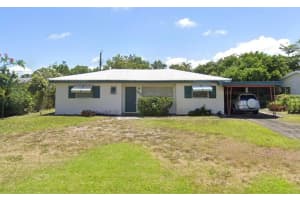562 Dolphin Drive, Delray Beach, FL 33445 Sold 03/24/25