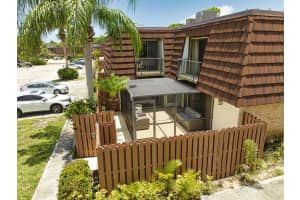 5893 Se Riverboat Drive 434, Stuart