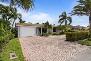 8 Se 8th Avenue, Deerfield Beach