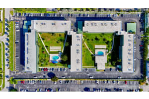 808 SE 7th Street 401, Deerfield Beach, FL 33441 Sold 08/19/25