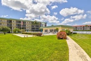 808 SE 7th Street 401, Deerfield Beach, FL 33441 Sold 08/19/25