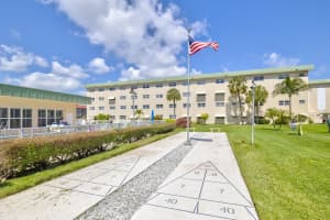 808 SE 7th Street 401, Deerfield Beach, FL 33441 Sold 08/19/25