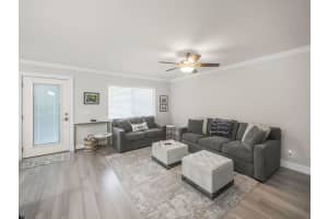 410 Burgundy I, Delray Beach, FL 33484 Sold 04/15/25