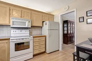 750 SE 6th Avenue 221, Deerfield Beach, FL 33441 Sold 06/06/25