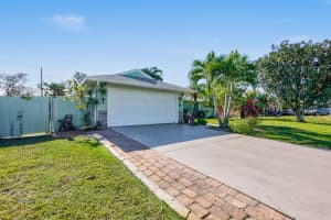 246 SW Starflower Avenue, Port Saint Lucie, FL 34984 Sold 03/12/25