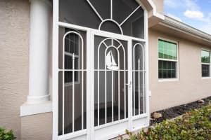 600 NW Red Pine Way, Jensen Beach, FL 34957 Sold 04/02/25